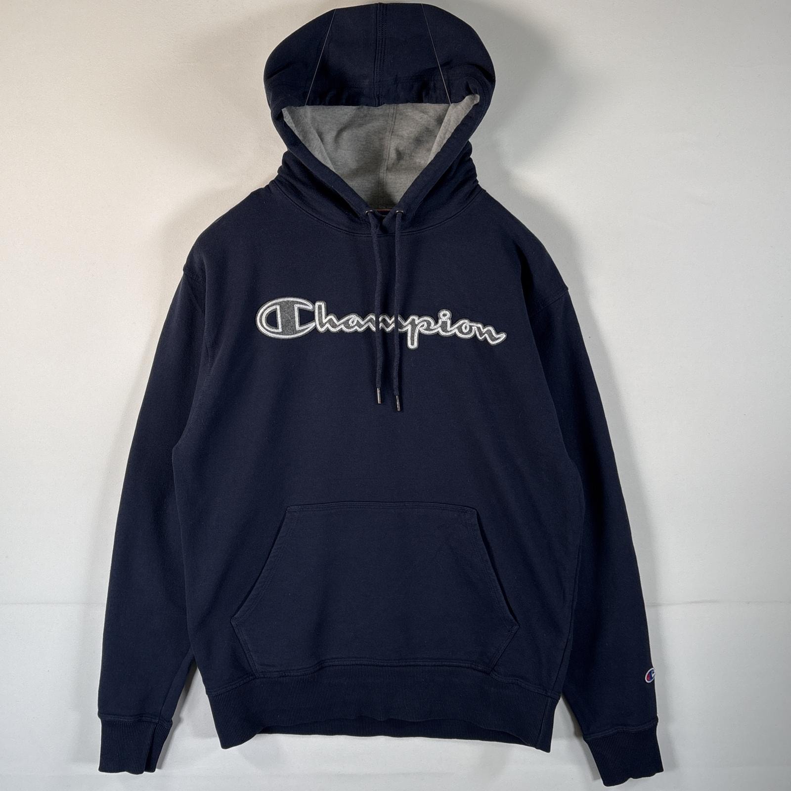古着 チャンピオン Champion パーカー ビッグロゴ刺繍 プルオーバー ワンポイントワッペン マフポケット フーディ M  ネイビー メンズ