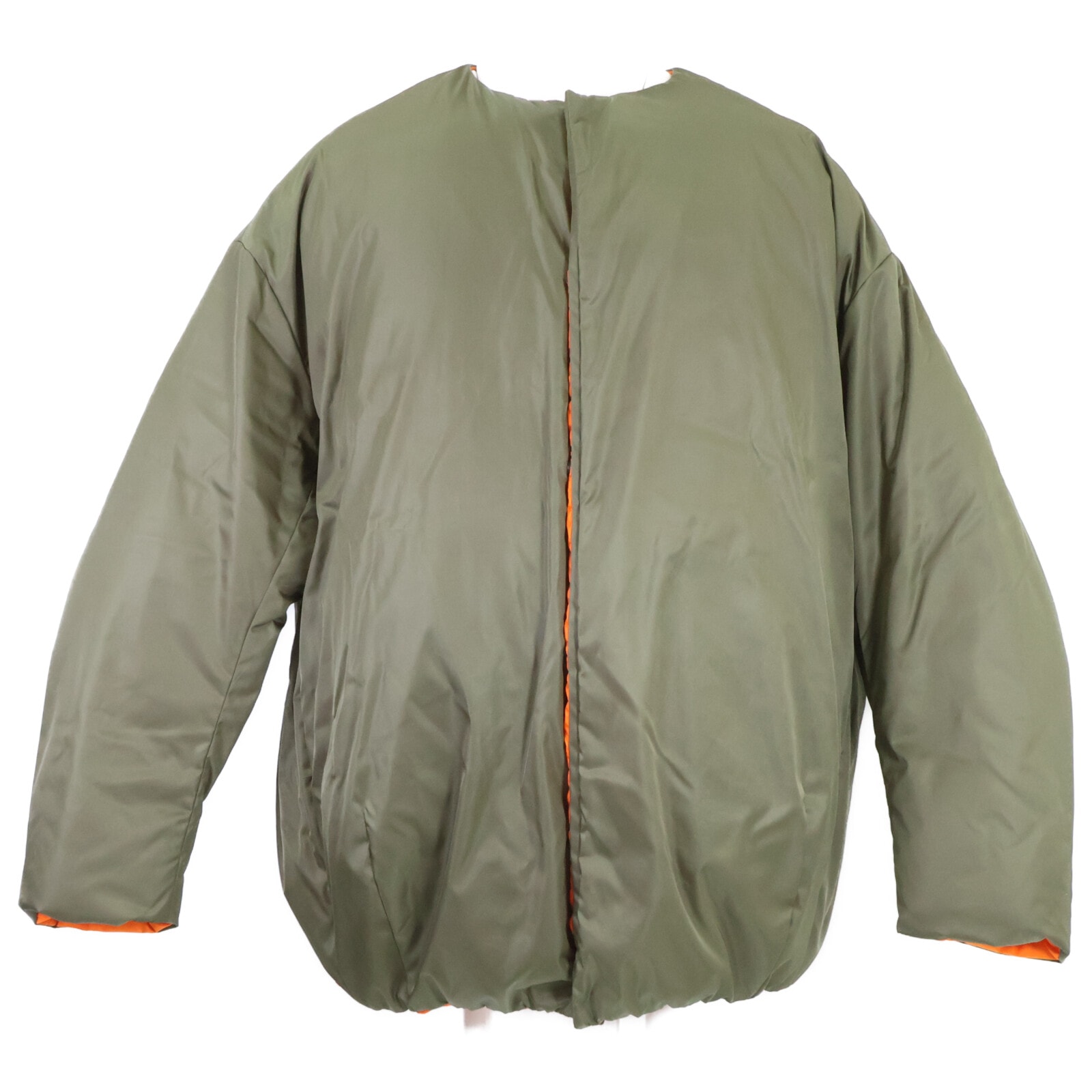 プラダ 【美品/国内正規/23年製】SGC355 RE-NYLON ボンバー ダウン M