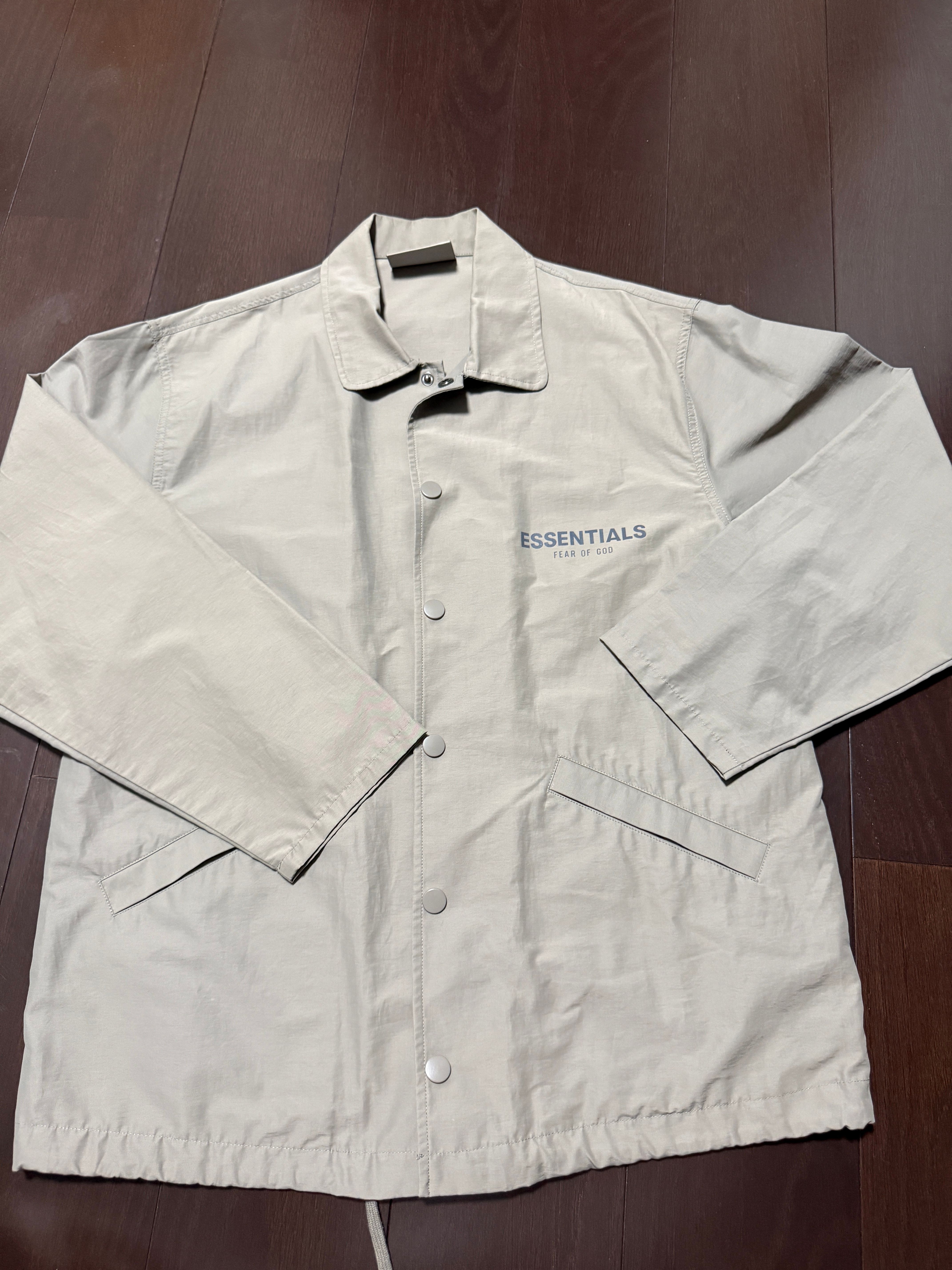 FEAR OF GOD ESSENTIALS Coaches Jacket "Moss"