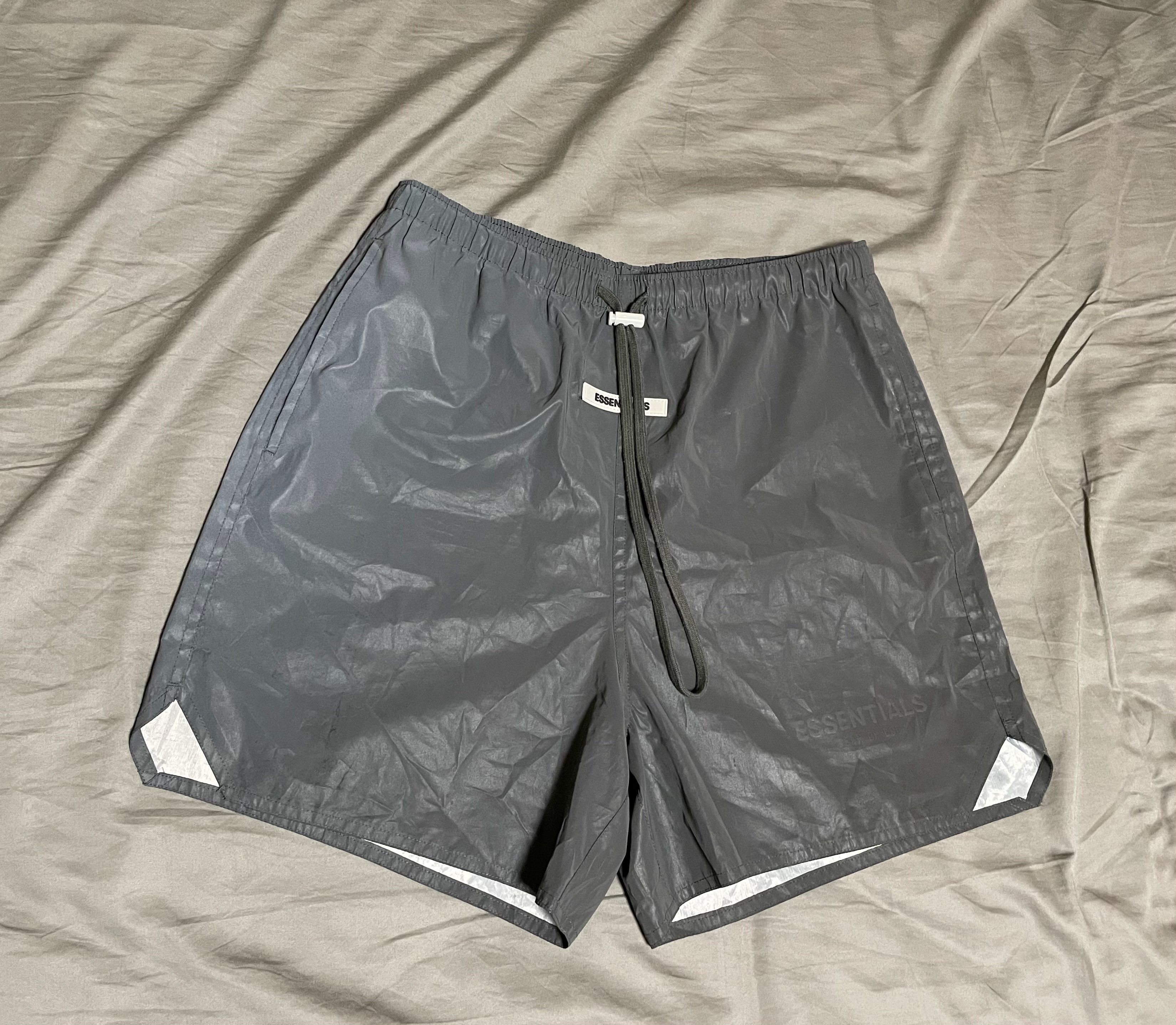 FEAR OF GOD ESSENTIALS Volley Shorts "Black Reflective"