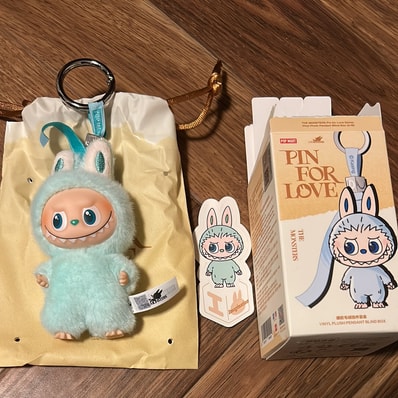 ポップマート ザ モンスターズ (ラブブ) ピン フォー ラブ シリーズ ポップマート ザ モンスターズ (ラブブ) ピン フォー ラブ シリーズ