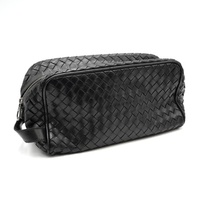 BOTTEGA VENETA(ボッテガ・ヴェネタ)イントレチャート セカンドバッグ クラッチバッグ トラベルポーチ ブラック 黒 編み込みレザー シルバー金具 ハンドル付き メンズ レディース【中古】