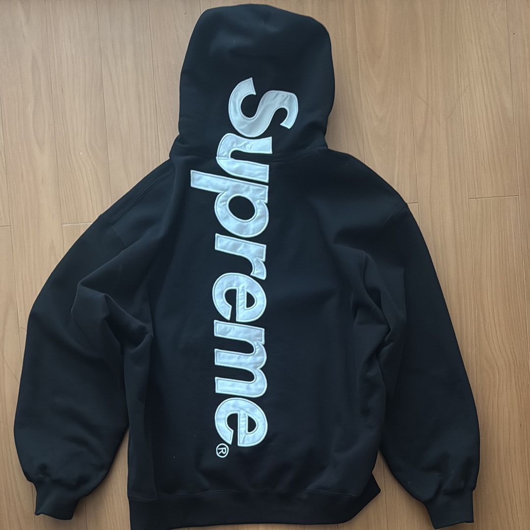 Supreme Satin Applique Hooded Sweatshirt (25FW) "Black"