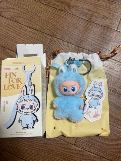 POP MART THE MONSTERS (LABUBU) Pin for Love Series-Vinyl Plush Pendant (A-M) K