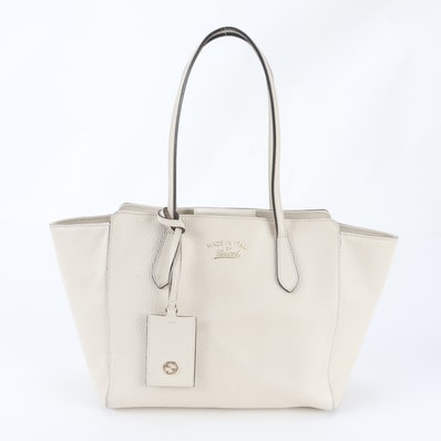 ■美品 グッチグッチスウィング354408 トート バッグ レザー