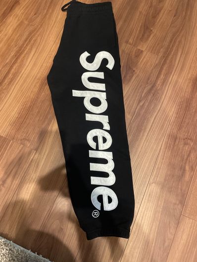Supreme Satin Applique Sweatpant "Black" (24FW)