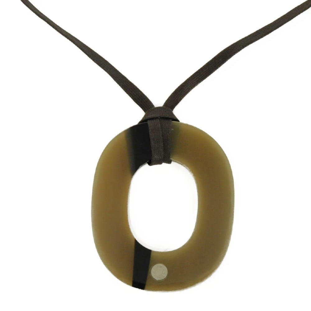 HERMES エルメス イスム GM ブラウン ベージュ セリエボタン バッファローホーン  ラッカーウッド ナチュラル ネックレス