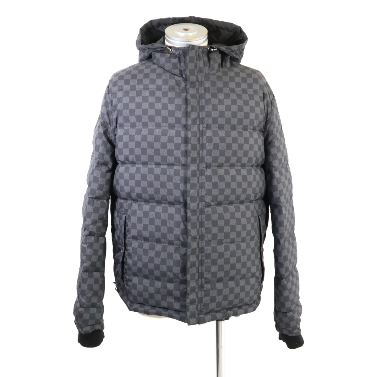 ルイヴィトン 【国内正規】RM122D H2BS48PHU ダミエ リバーシブル フーディダウン 52