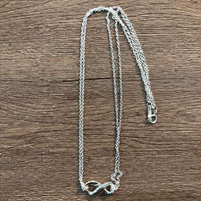 Tiffany & Co Infinity Pendant Necklace "Silver"