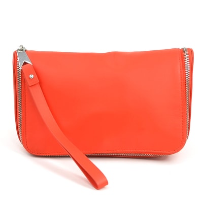 ボッテガヴェネタ BOTTEGAVENETA クラッチバッグ レザー レッド ユニセックス【中古】 h32661a