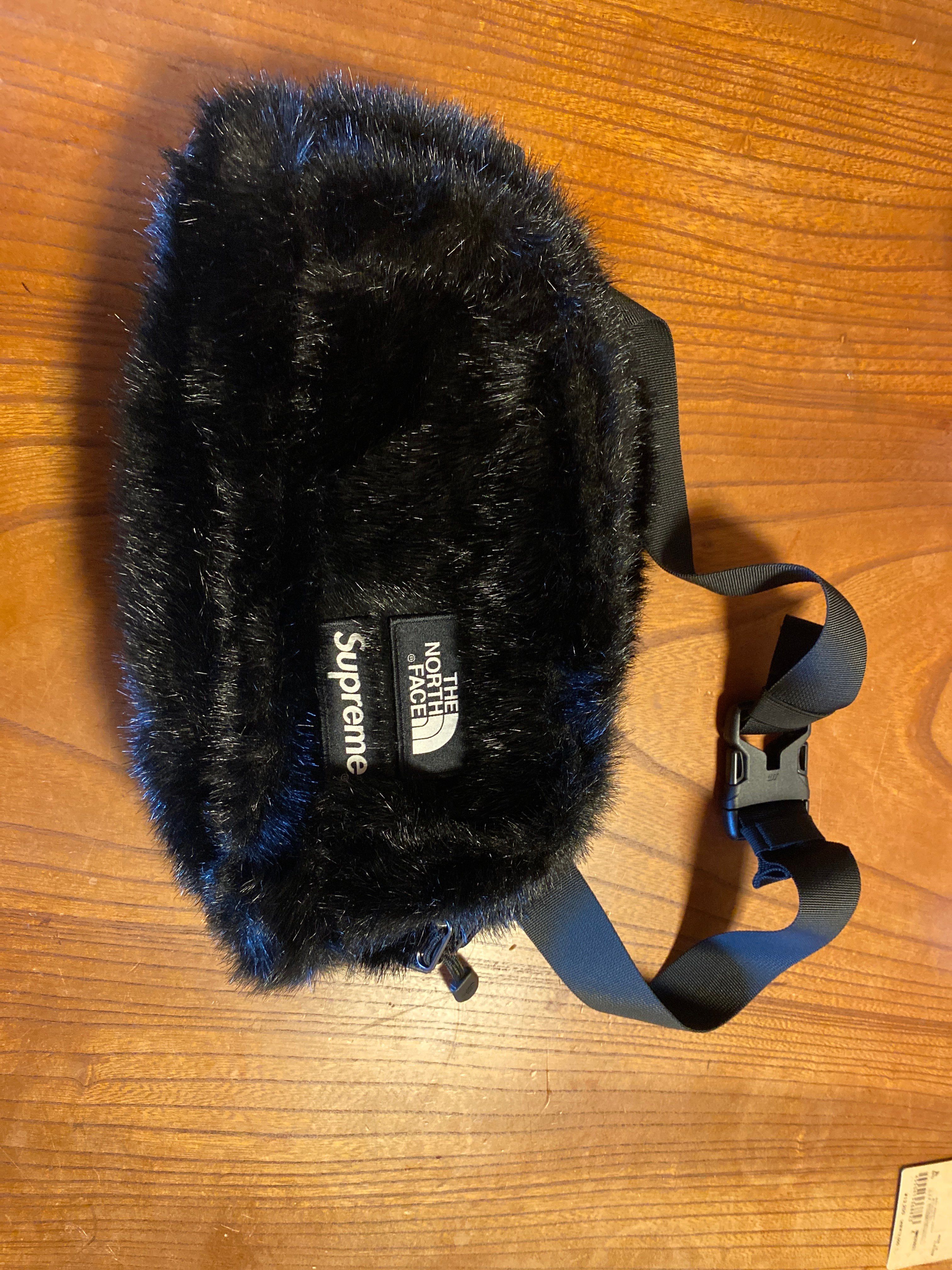 Supreme x The North Face Faux Fur Waist Bag "Black" NM82093I / NF0A5G87