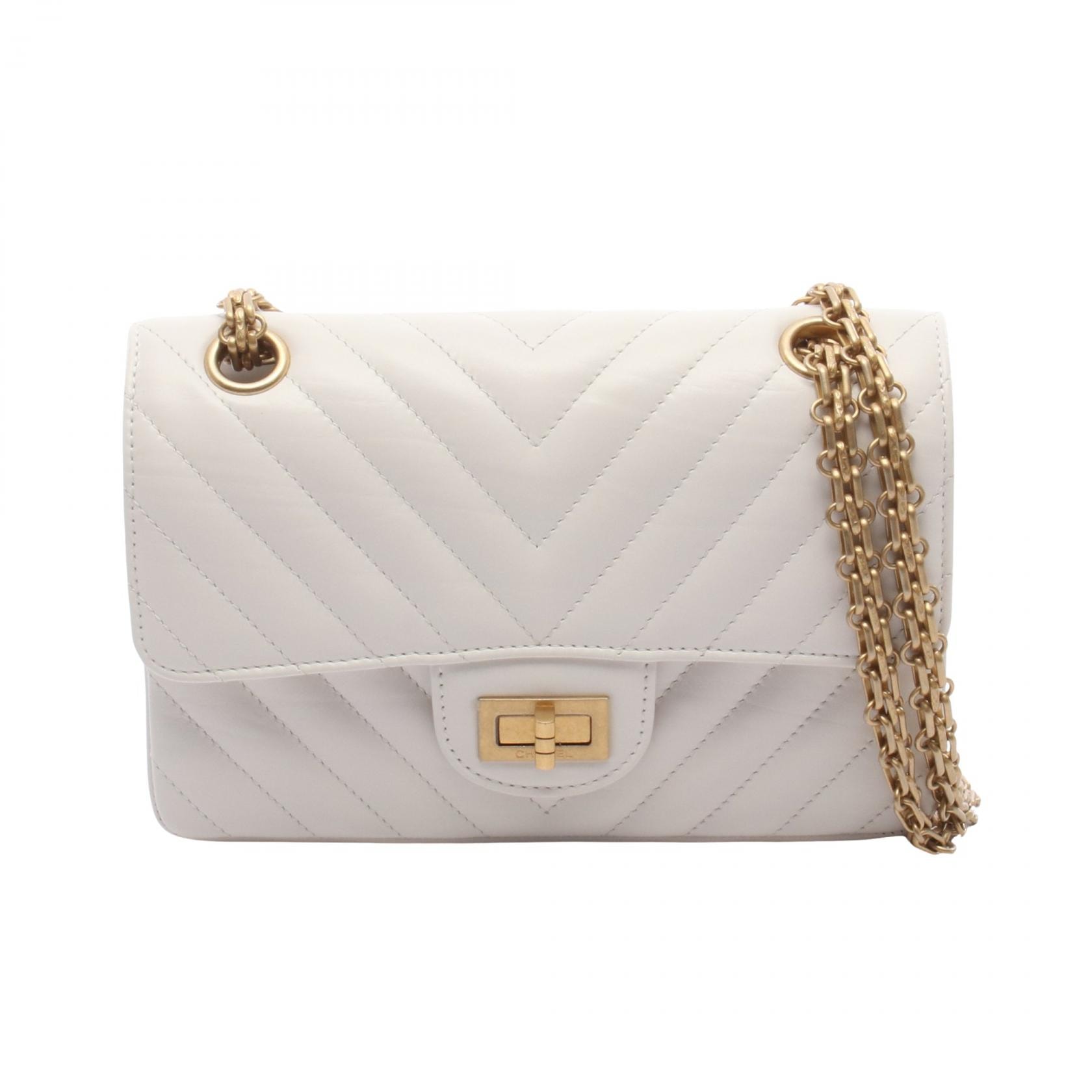 シャネル CHANEL 2.55 シェブロン Vステッチ ショルダーバッグ バッグ レザー レディース ホワイト系 AS0874 【中古】