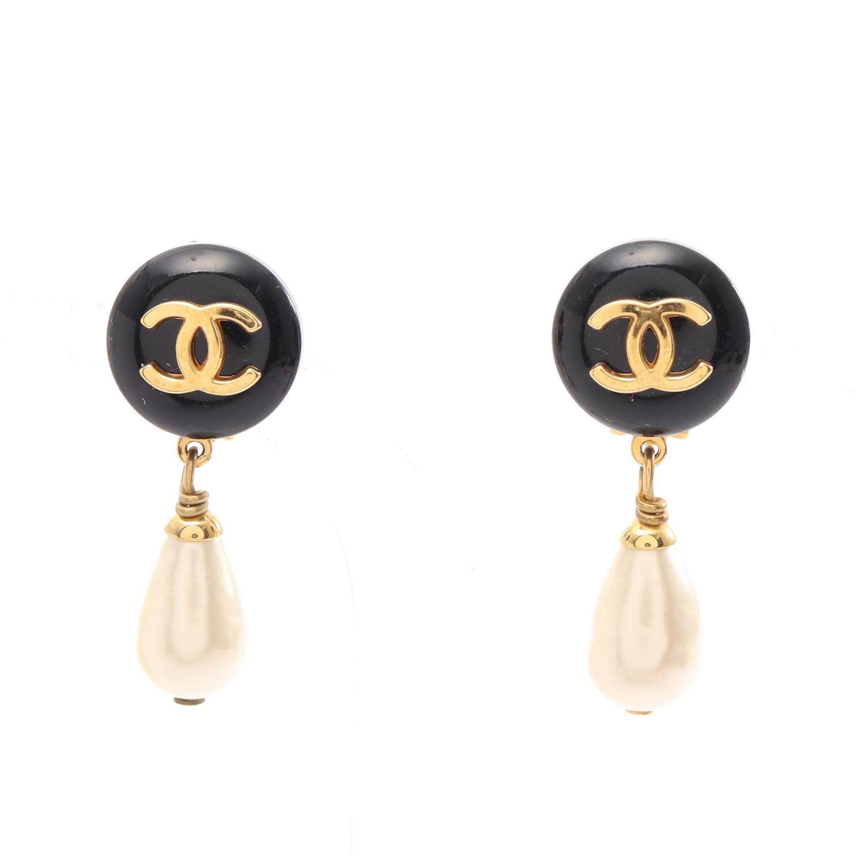 シャネル CHANEL ココマーク スウィング イヤリング ジュエリー GP(ゴールドメッキ) フェイクパール レディース ブラック系 / ホワイト系 / ゴールド系 【中古】