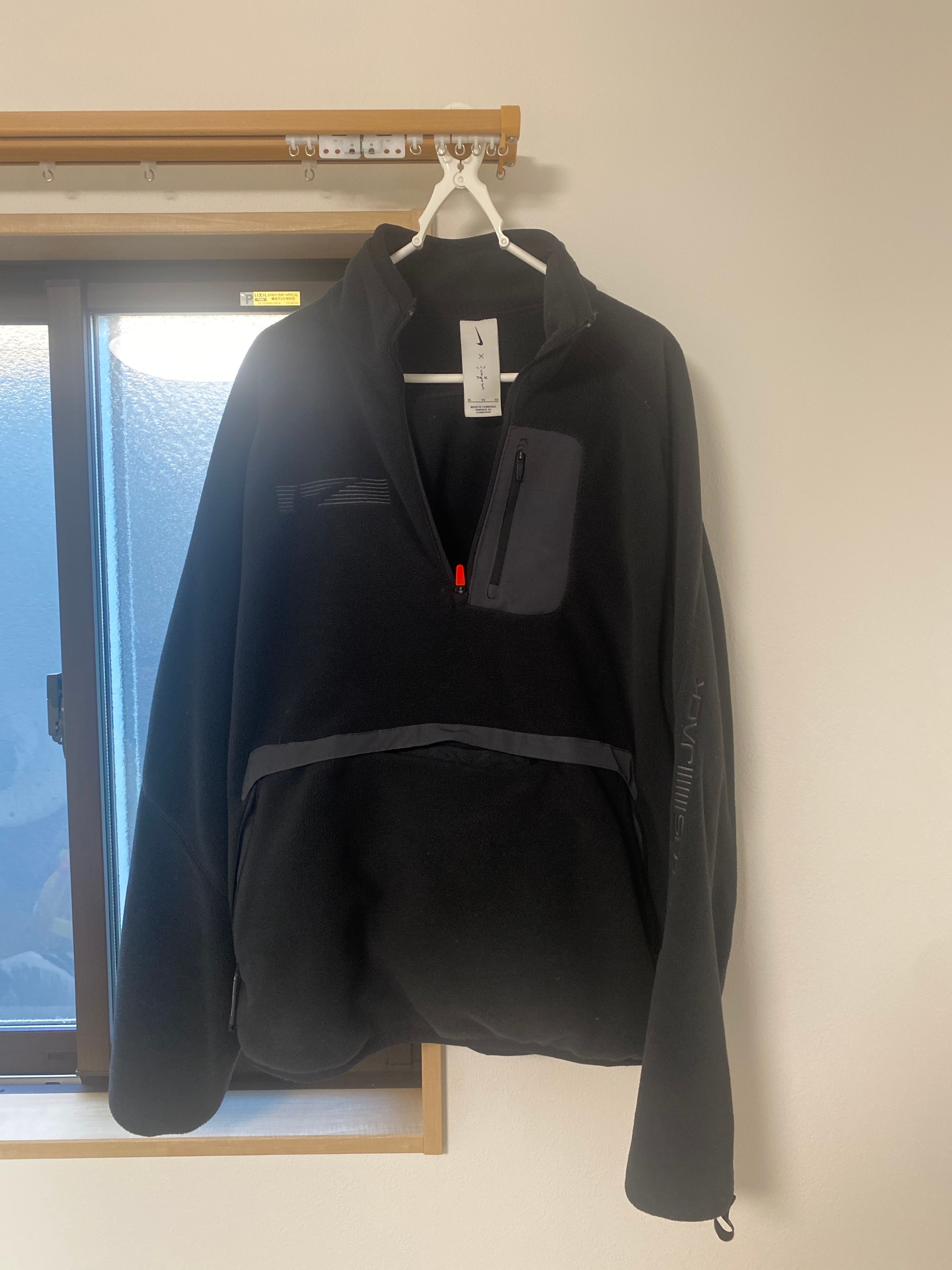 Nike CACT.US CORP Men's 1/4 Zip Top "Black"