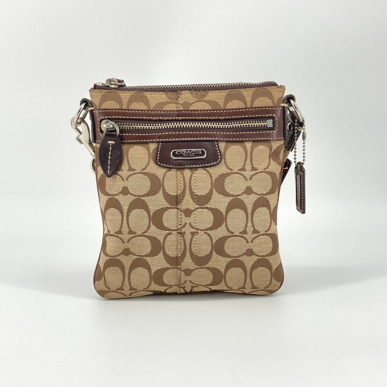 COACH(コーチ) ペネロピ シグネチャー スイングパック 42190 ショルダーバッグ ベージュ