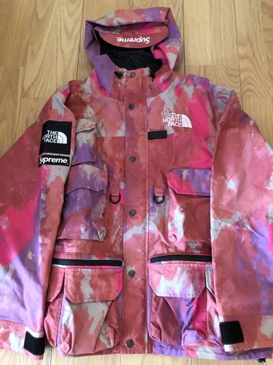 Supreme x The North Face Cargo Jacket "Pink"