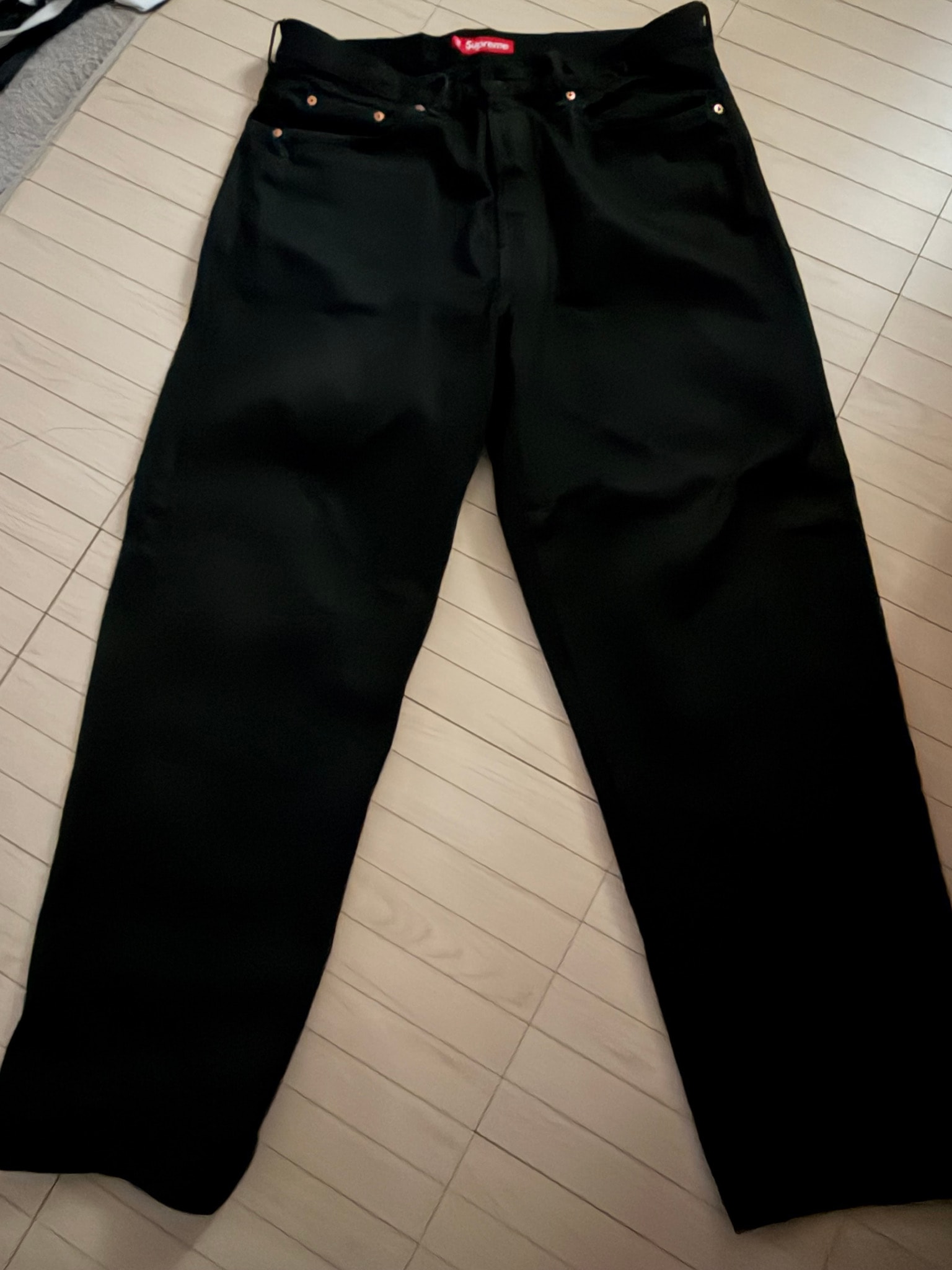 Supreme Baggy Selvedge Jean (25FW) "Rigid Black"