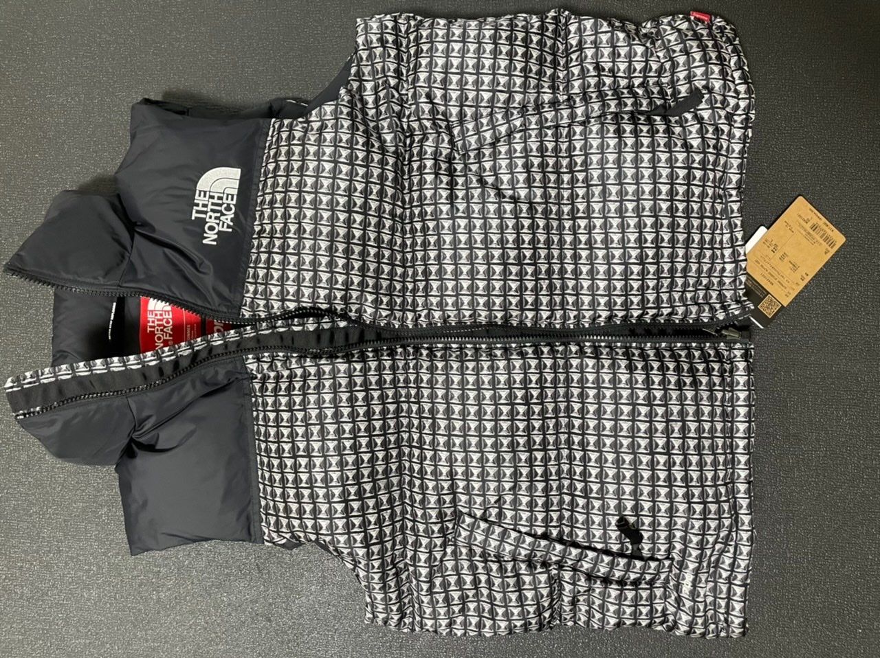 Supreme x The North Face Studded Nuptse Vest "Black"