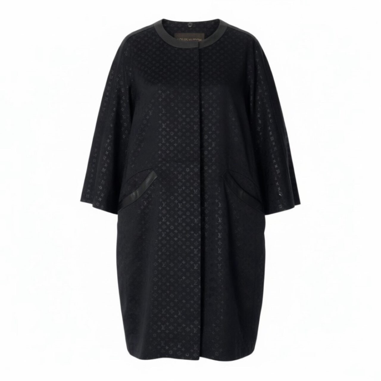 LOUIS VUITTON ルイヴィトン × JW Anderson ALL OVER PRINT SS ブラック シルク ウール/ ポリエステル 羊皮 毛皮/ ノーカラーコート A3-00152 【中古】