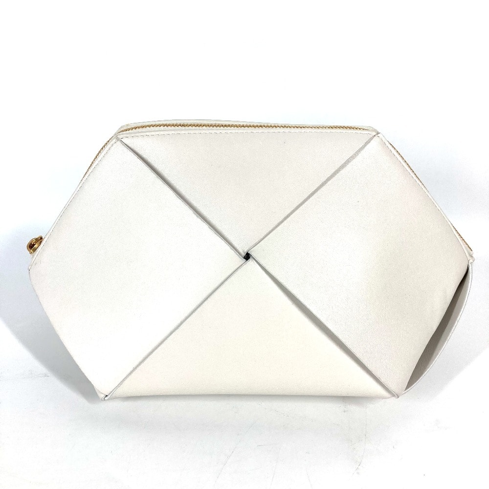 ボッテガヴェネタ BOTTEGA VENETA Chalk チョーク 666696 マキシイントレチャート クラッチバッグ ポーチ レザー ホワイト