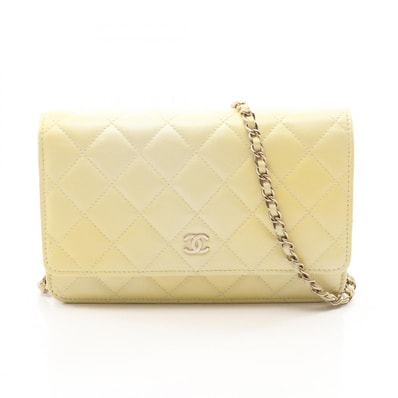 シャネル CHANEL マトラッセ グラデーション ショルダーバッグ バッグ キャビアスキン(グレインドカーフ) レディース イエロー系 【中古】