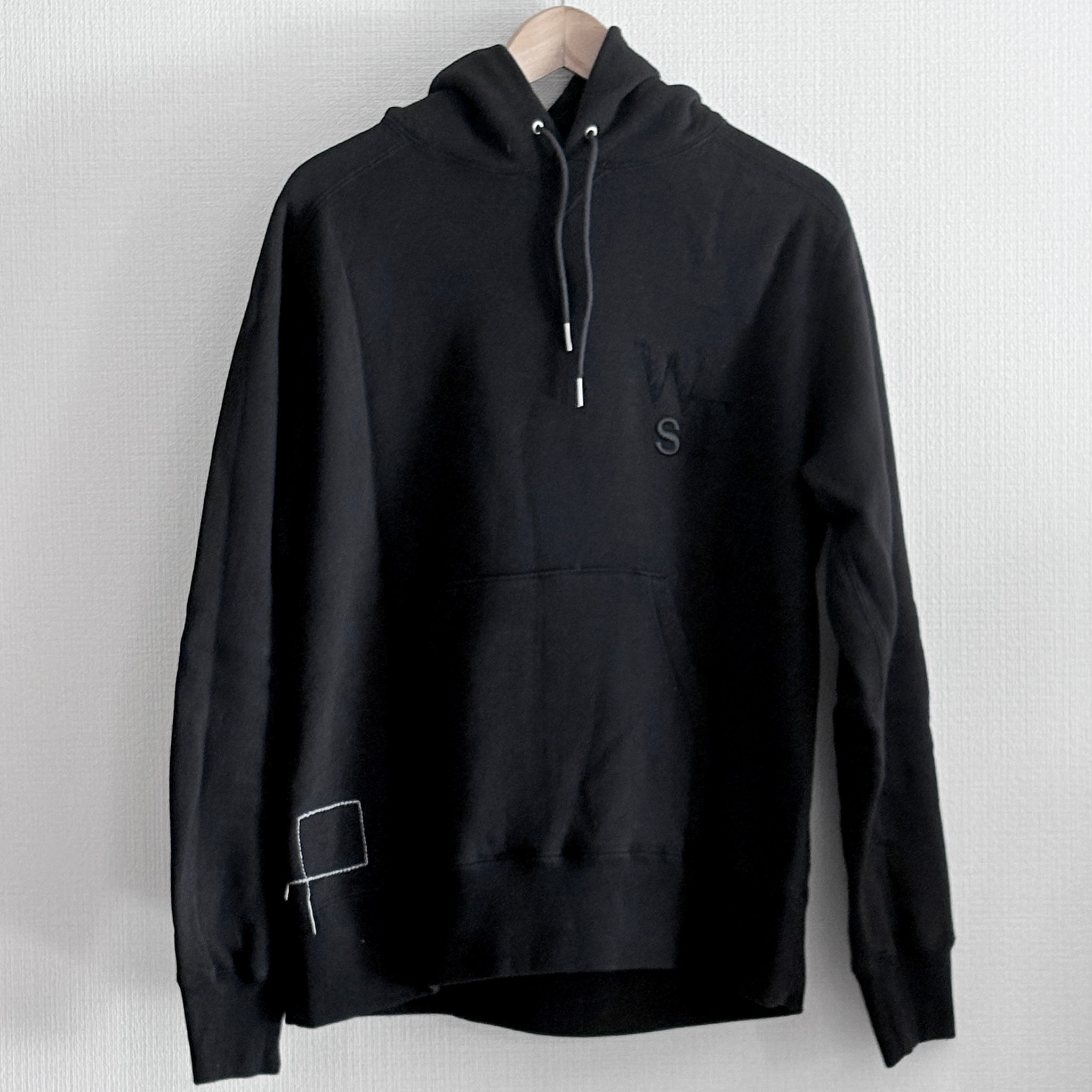 WTAPS x sacai Flock Print Hoodie / Hoody / Cotton "Black" 2423234D-CSM01S / 25-0925S