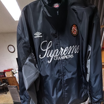 Supreme x Umbro Gradient Track Jacket "Black"