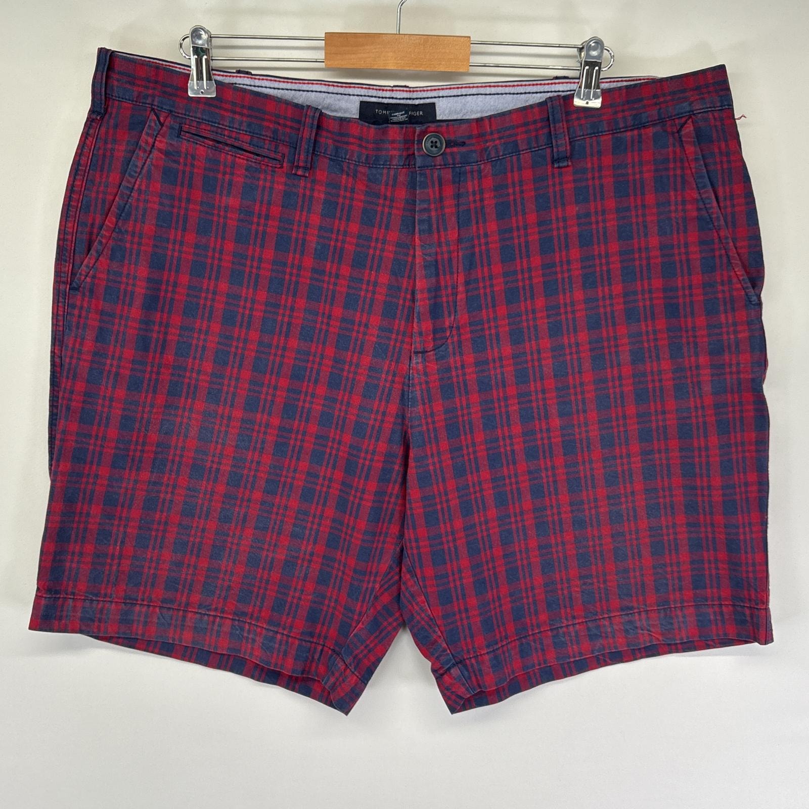 古着 トミーヒルフィガー TOMMY HILFIGER ショートパンツ ハーフパンツ チェック柄 チノパン ショーツ ワンポイントロゴ w42  レッド メンズ