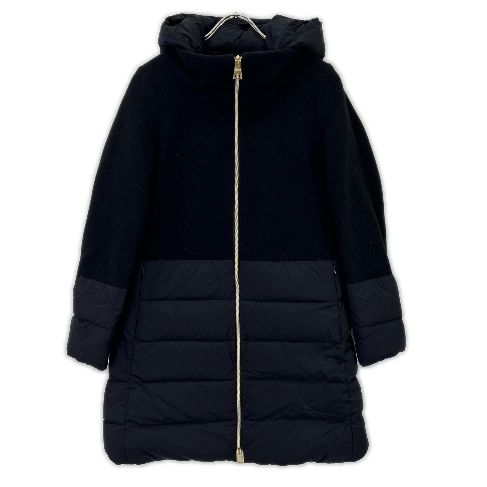 ヘルノ PI001760D ブラック×ネイビー 異素材コンビフーディダウンコート 40