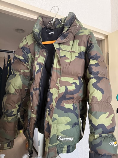 Supreme Facemask 700-Fill Down Puffer Jacket "Woodland Camo"