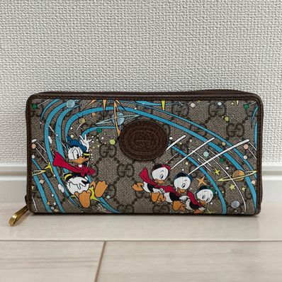 GUCCI x Disney Donald Duck GG Supreme Zip Around Wallet