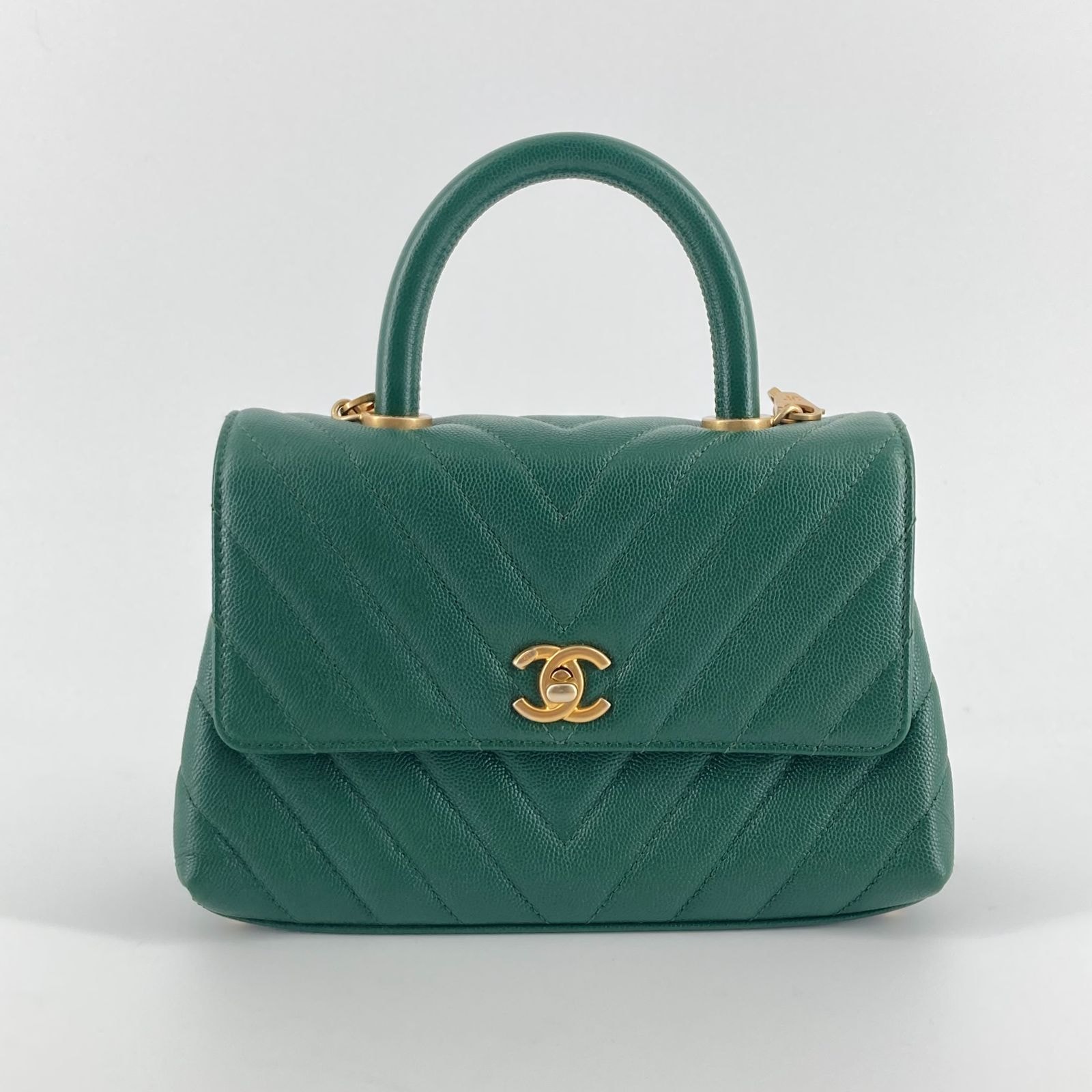 CHANEL(シャネル)ココハンドル XS キャビアスキン A92990 2way Vステッチ ハンド バッグ 26番台 グリーン