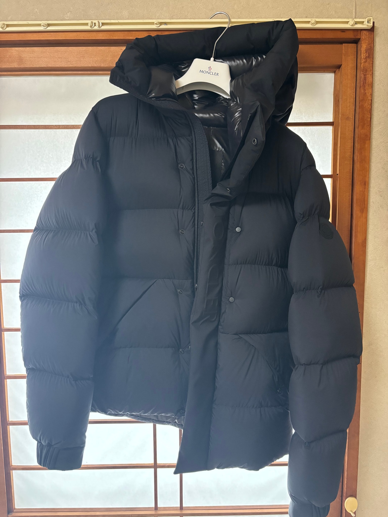 MONCLER x Roc Nation Designed By Jay-Z Antila Short Down Jacket "Black"