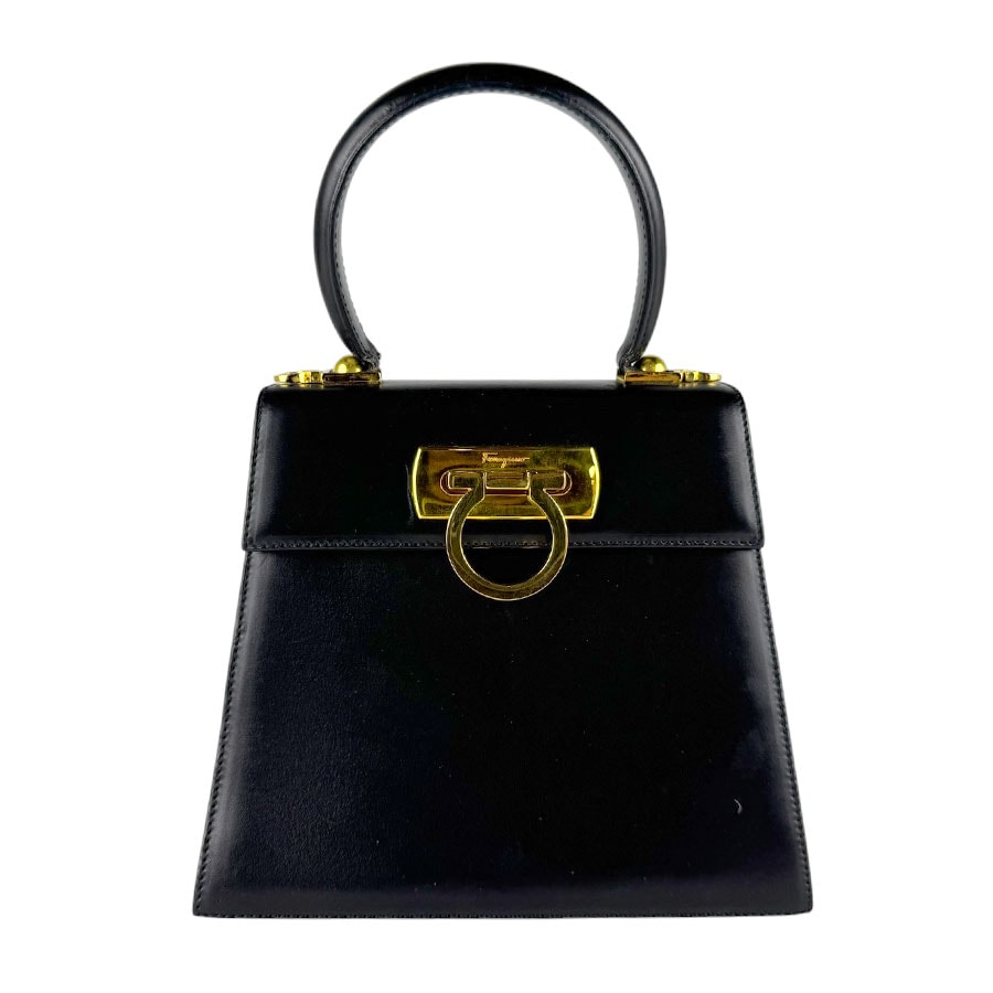 サルヴァトーレフェラガモ Salvatore Ferragamo ハンドバッグ ショルダーバッグ ガンチーニ レザー ブラック レディース【中古】 z10346