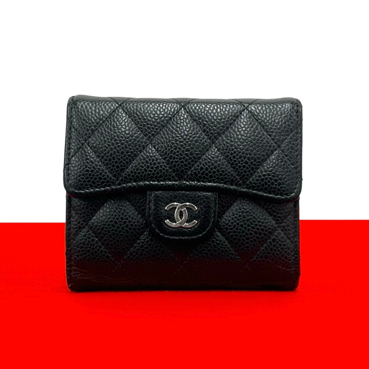 CHANEL シャネル マトラッセ ココマーク キャビアスキン 三つ折り財布 ブラック
 37196