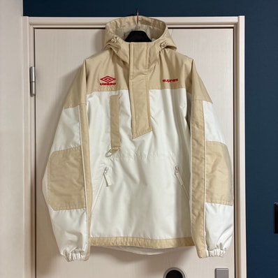 Supreme / Umbro Hooded Anorak "White"
