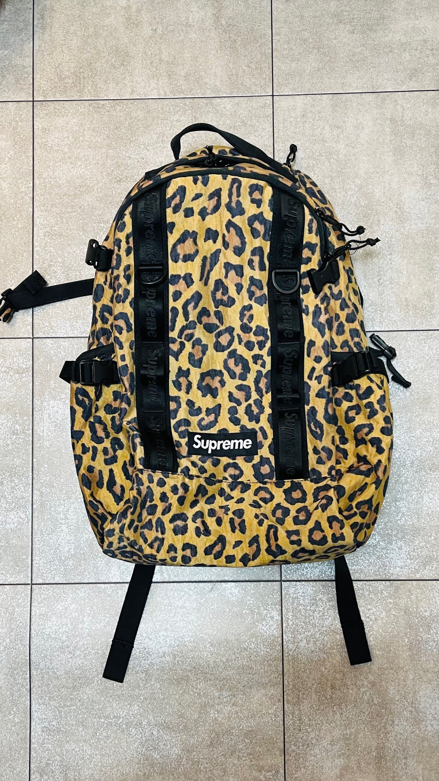 Supreme 20FW Backpack 21L "Leopard"