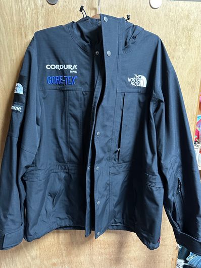 Supreme x The North Face Expedition Jacket "Black"