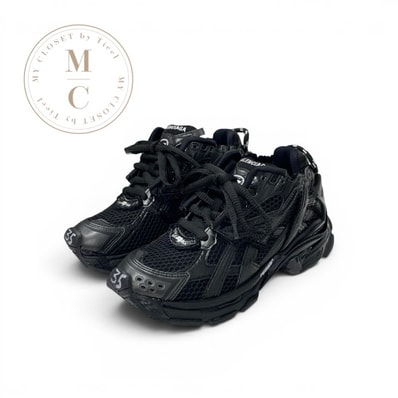 バレンシアガ BALENCIAGA ランナー スニーカー 靴 シューズ メッシュ ファブリック ブラック 黒 未使用 ロゴ