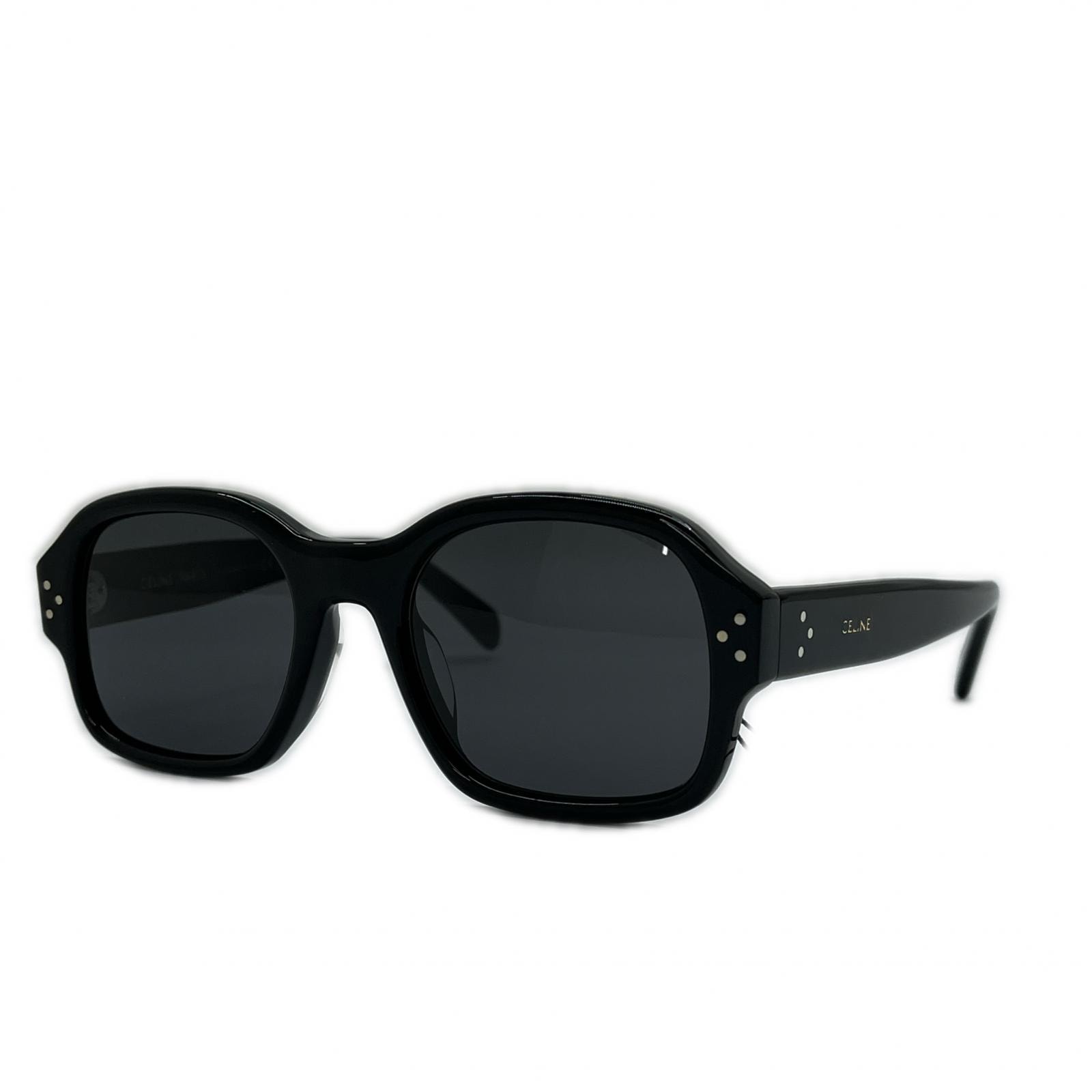 ◆◆CELINE セリーヌ サングラス 53□20 145 CL10266U ブラック