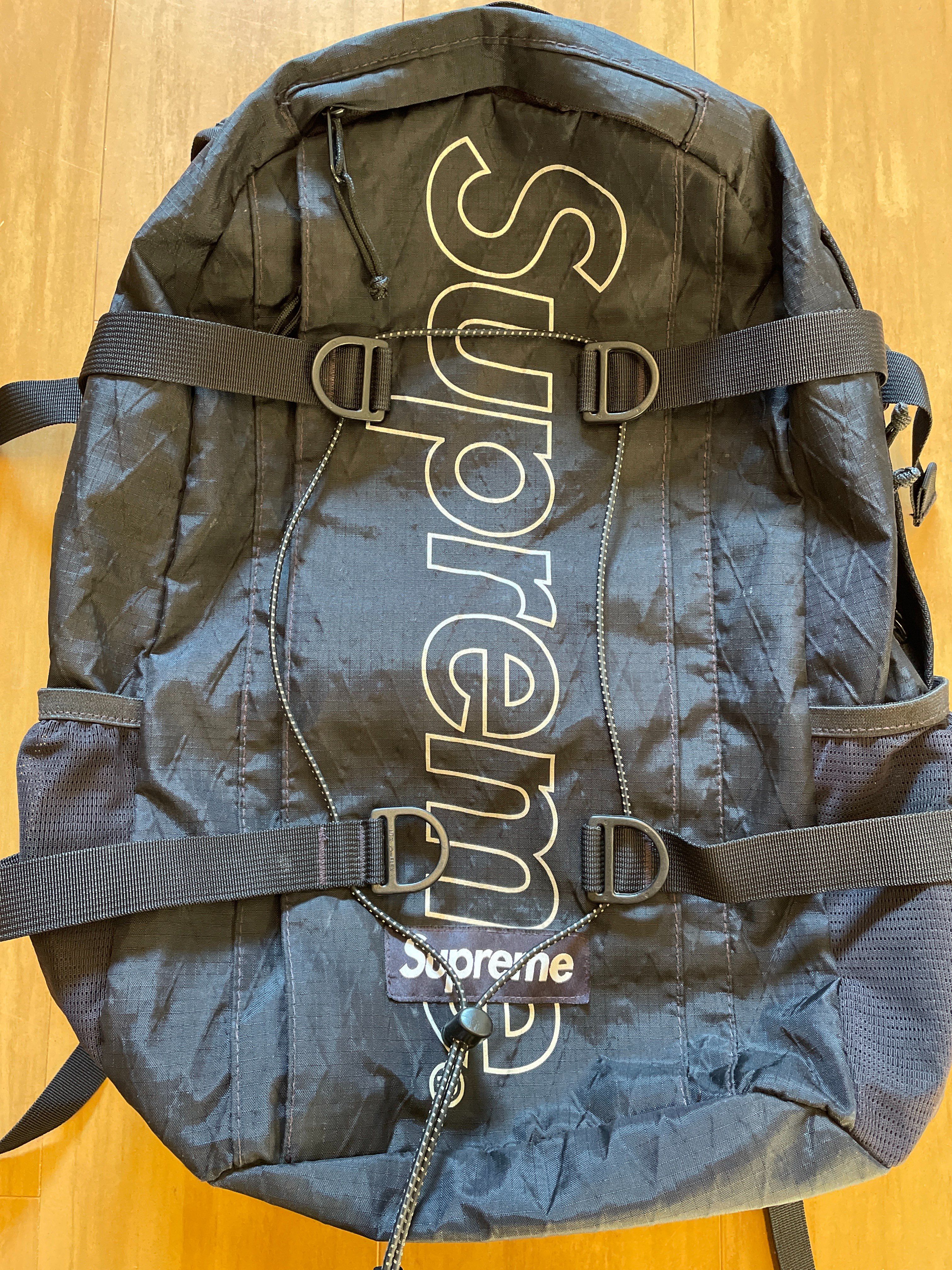 Supreme 18FW Backpack "Black"