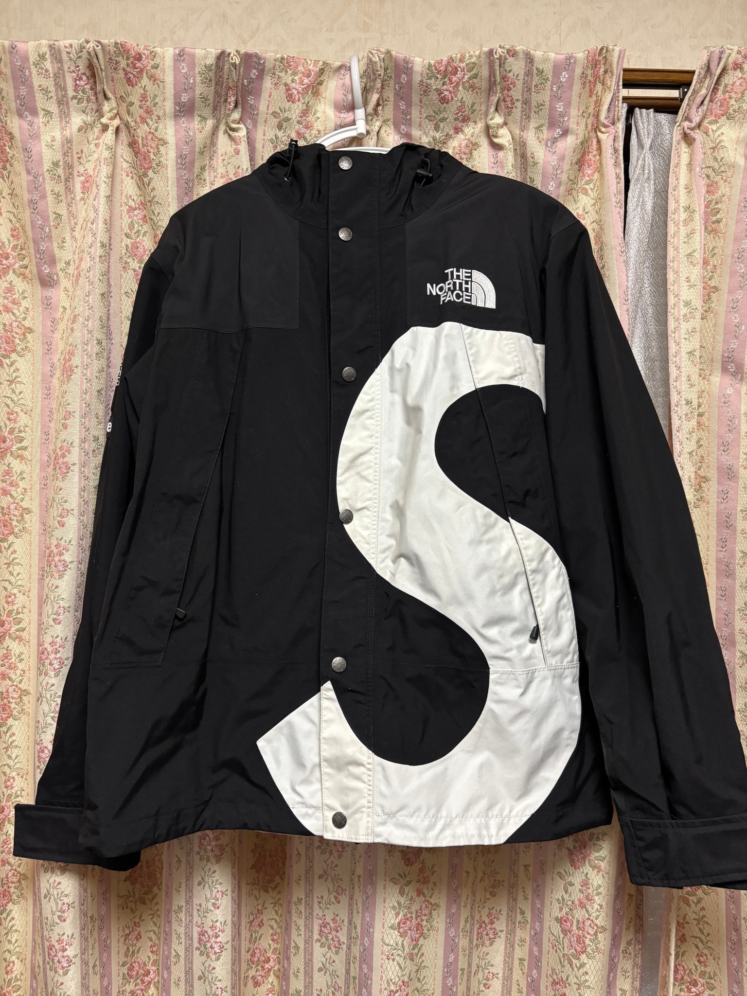 Supreme x The North Face S Logo Mountain Jacket "Black"