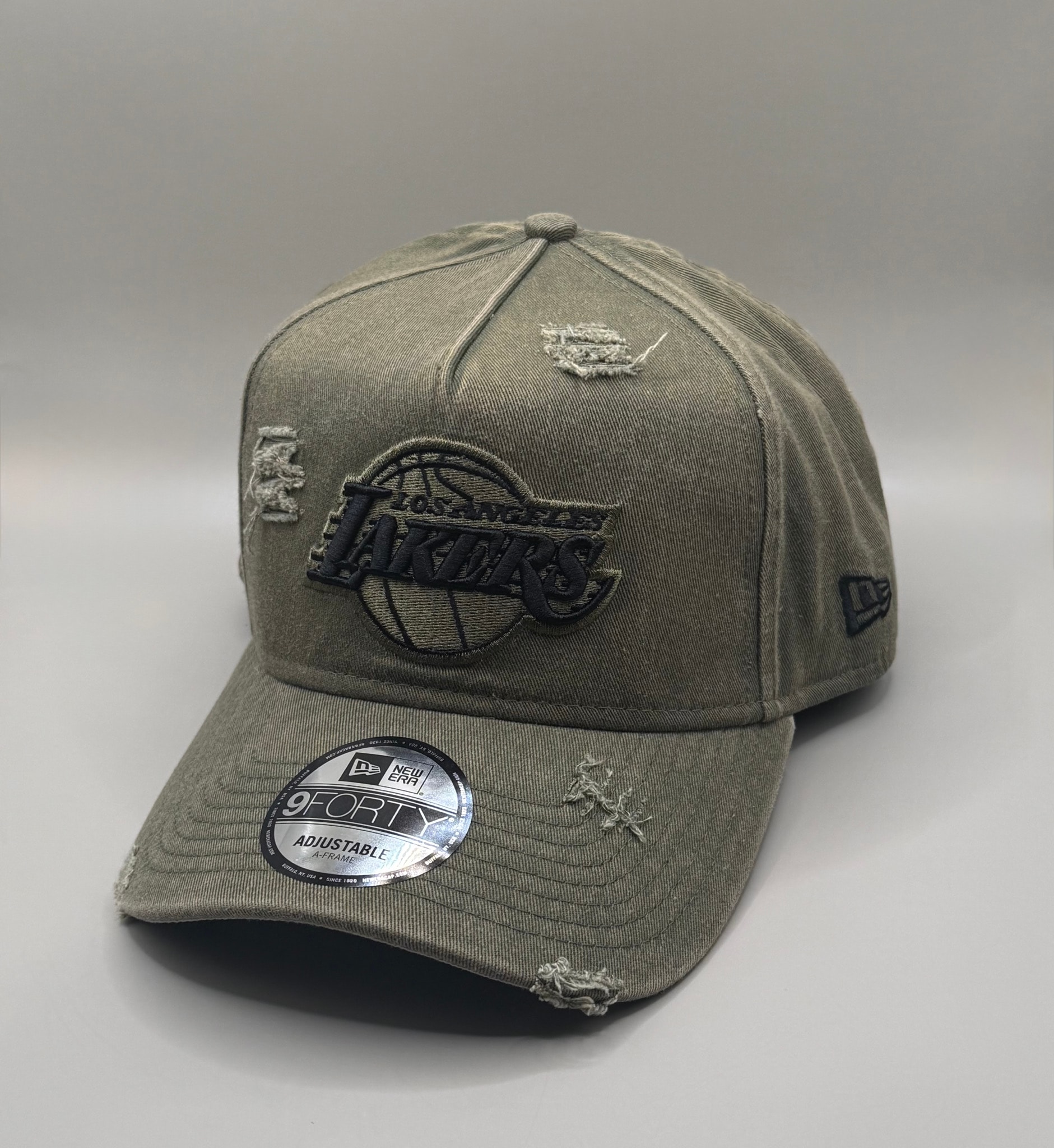 限定発売】New Era 9FORTY ロサンゼルス・レイカーズ ディストレスド オリーブ