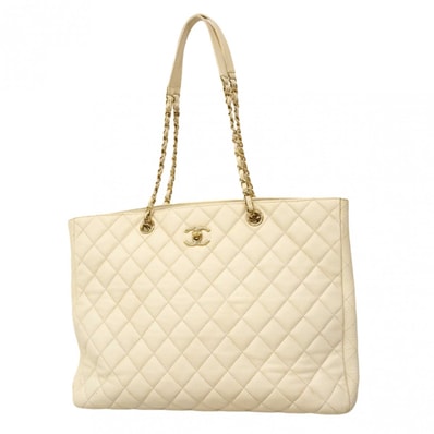 【6dd5109-k】シャネル チェーントート マトラッセ キャビアスキン ホワイト ゴールド金具【中古】レディース