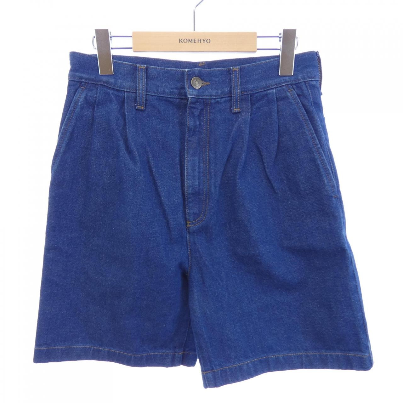 グッチ GUCCI 710059 XDB3X ショートパンツ