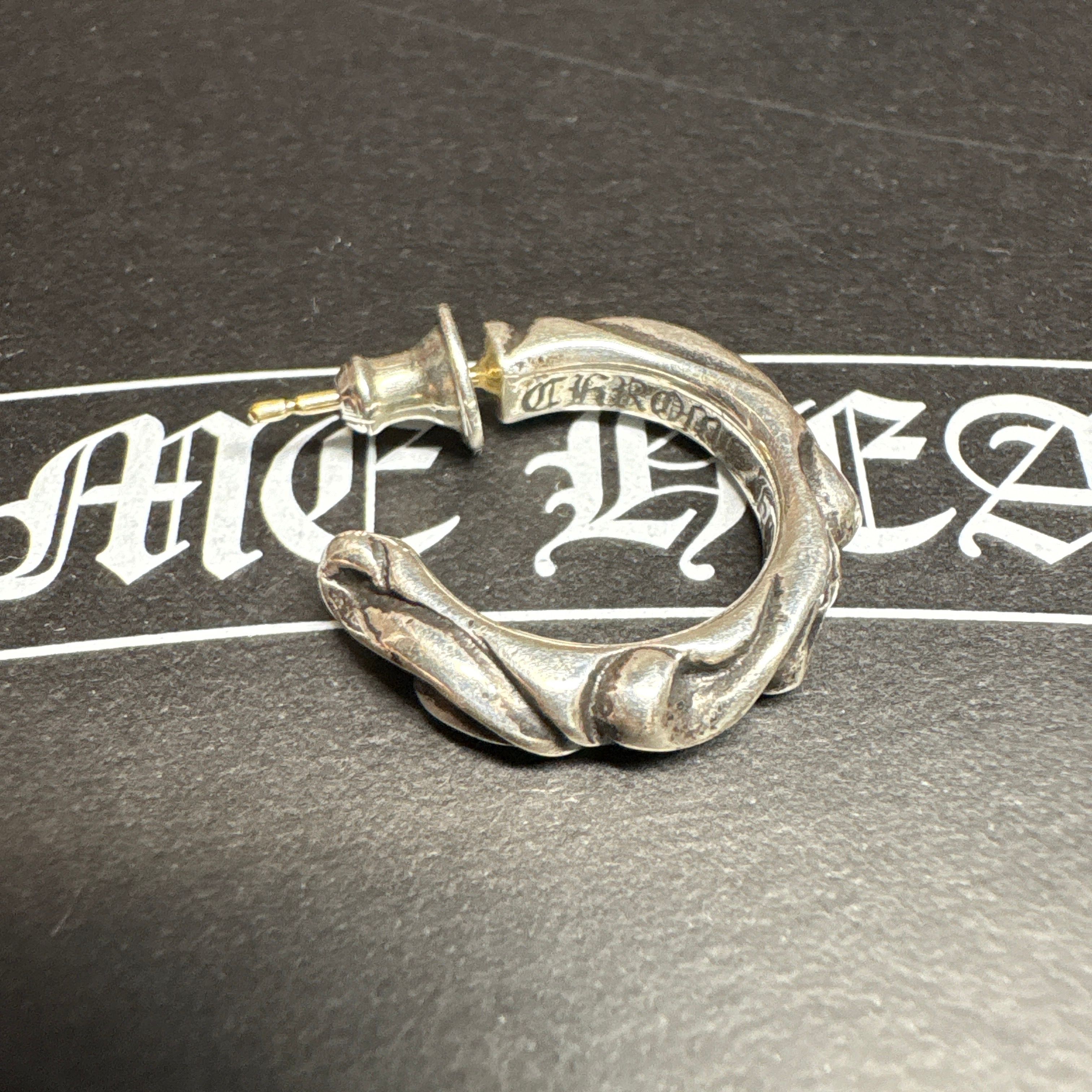 Chrome Hearts Hoop Scroll S Earrings "Silver"