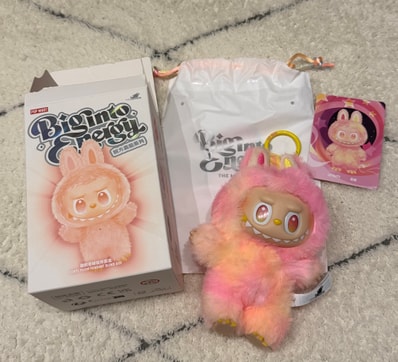 POP MART THE MONSTERS (LABUBU) Big into Energy Series Plush Pendant LOYALTY