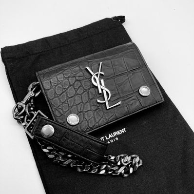 サンローランパリ クロコ型押し コンパクト チェーン ウォレット コインケース