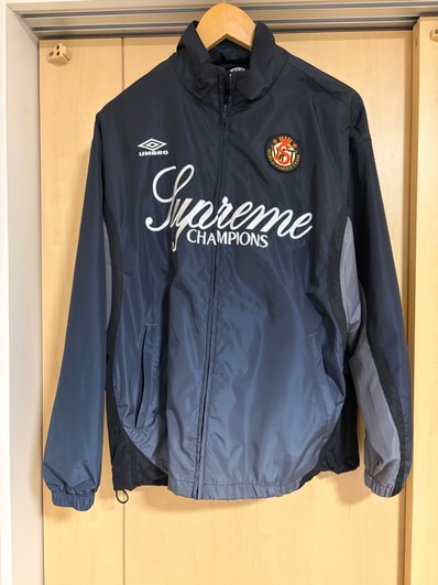 Supreme x Umbro Gradient Track Jacket "Black"