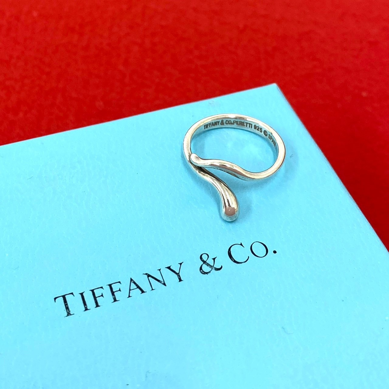 TIFFANY&Co. ティファニー ティアドロップ リング シルバー925 リング・指輪 11号 シルバー
 00175